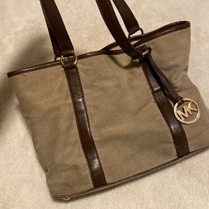 Michael Kors shoulder bag - good/used condition